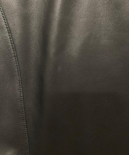 JEAN LOUIS SCHERRER（ジャンルイ シェレル）JEAN LOUIS SCHERRER (ジャンルイ シェレル) ラムレザーコート ブラック×グリーン サイズ:Fの古着・服飾アイテム