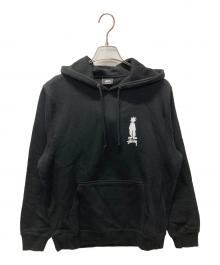 stussy（ステューシー）の古着「シャドーマンプリントパーカー」｜ブラック