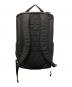 THE NORTH FACE (ザ ノース フェイス) シャトルデイパック ブラック：12000円