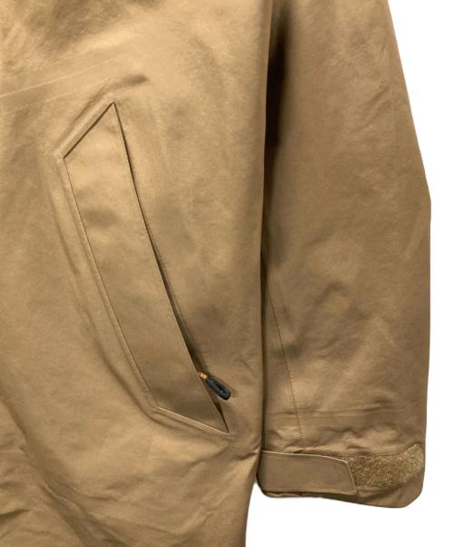 MAMMUT（マムート）MAMMUT (マムート) Gore-Tex Utility 3 in 1 HS Coat AF ベージュ サイズ:Mの古着・服飾アイテム