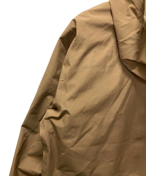 MAMMUT（マムート）MAMMUT (マムート) Gore-Tex Utility 3 in 1 HS Coat AF ベージュ サイズ:Mの古着・服飾アイテム