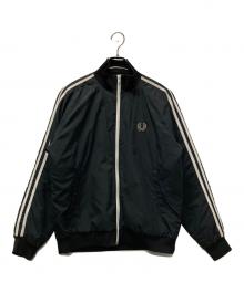 FRED PERRY（フレッドペリー）の古着「中綿ジャケット」｜ブラック