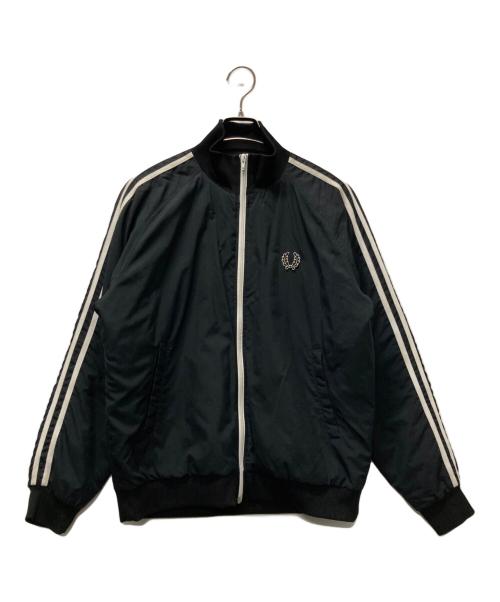 FRED PERRY（フレッドペリー）FRED PERRY (フレッドペリー) 中綿ジャケット ブラック サイズ:Mの古着・服飾アイテム