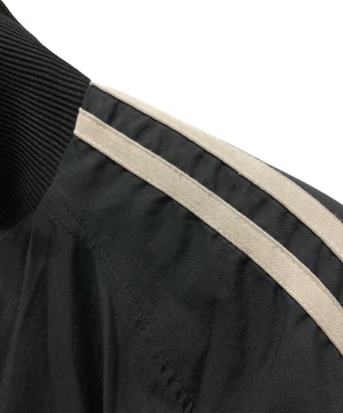 FRED PERRY（フレッドペリー）FRED PERRY (フレッドペリー) 中綿ジャケット ブラック サイズ:Mの古着・服飾アイテム