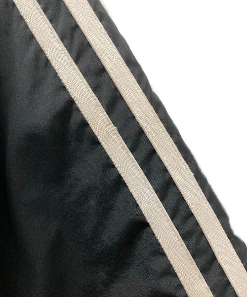 FRED PERRY（フレッドペリー）FRED PERRY (フレッドペリー) 中綿ジャケット ブラック サイズ:Mの古着・服飾アイテム