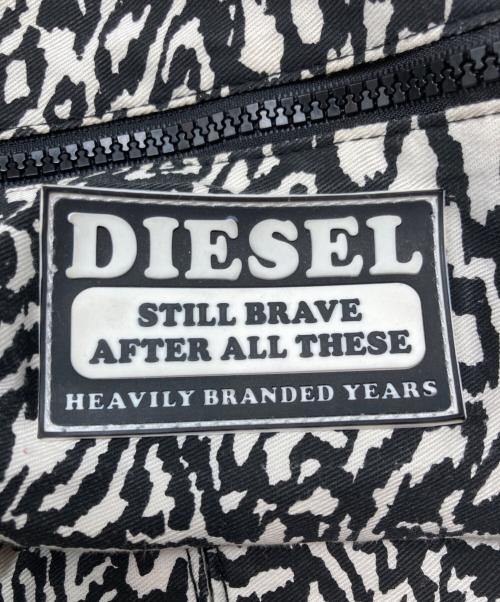 DIESEL（ディーゼル）DIESEL (ディーゼル) レースアップトートバッグ ベージュの古着・服飾アイテム