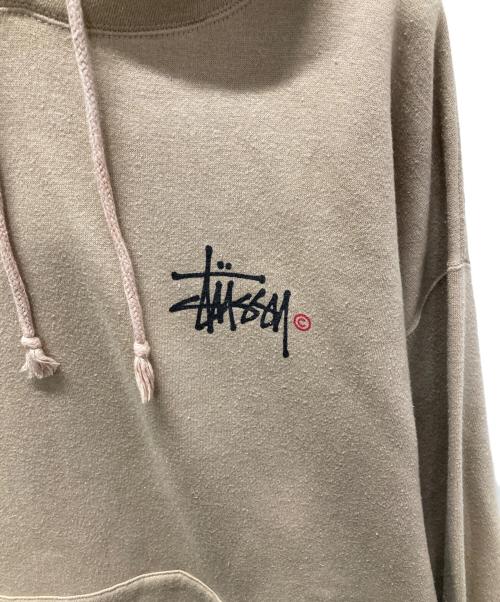 stussy（ステューシー）stussy (ステューシー) 90s ロゴプリントパーカー ベージュ サイズ:XLの古着・服飾アイテム