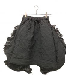 COMME des GARCONS（コムデギャルソン）の古着「キルティングフリル変形イージースカート」｜ブラック