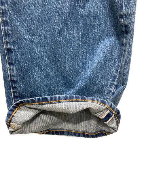 LEVI'S（リーバイス）LEVI'S (リーバイス) sacai (サカイ) Belted Wide Pants インディゴ サイズ:4 未使用品の古着・服飾アイテム