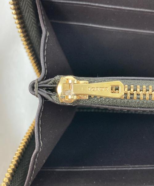 LOEWE（ロエベ）LOEWE (ロエベ) アナグラムスエードラウンドファスナー財布 ベージュ サイズ:表記無しの古着・服飾アイテム
