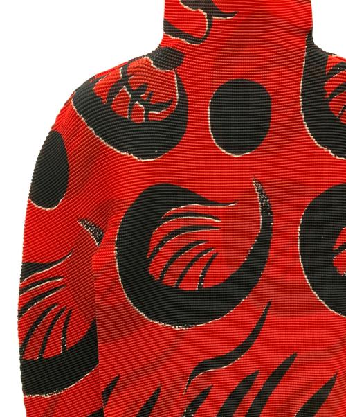 me ISSEY MIYAKE（ミーイッセイ ミヤケ）me ISSEY MIYAKE (ミーイッセイ ミヤケ) 総柄カットソー レッド サイズ:表記無しの古着・服飾アイテム
