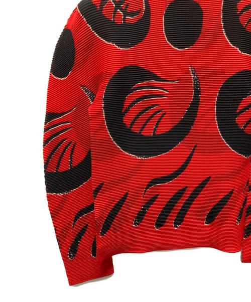 me ISSEY MIYAKE（ミーイッセイ ミヤケ）me ISSEY MIYAKE (ミーイッセイ ミヤケ) 総柄カットソー レッド サイズ:表記無しの古着・服飾アイテム