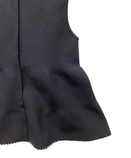 UNITED ARROWS TOKYO（ユナイテッドアローズトウキョウ）UNITED ARROWS TOKYO (ユナイテッドアローズトウキョウ) ペプラムニットベスト ネイビー サイズ:ｆｒｅｅ 未使用品の古着・服飾アイテム