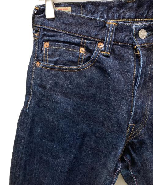 MOMOTARO JEANS（桃太郎ジーンズ）MOMOTARO JEANS (桃太郎ジーンズ) 出陣スリムストレートデニムパンツ インディゴ サイズ:Ｗ28の古着・服飾アイテム