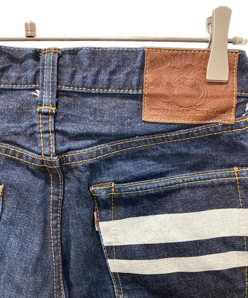 MOMOTARO JEANS（桃太郎ジーンズ）MOMOTARO JEANS (桃太郎ジーンズ) 出陣スリムストレートデニムパンツ インディゴ サイズ:Ｗ28の古着・服飾アイテム