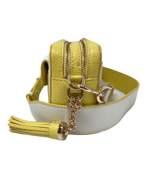 MICHAEL KORS（マイケルコース）MICHAEL KORS (マイケルコース) Small Two-Tone Pebbled Leather Camera Bag イエロー×ホワイトの古着・服飾アイテム