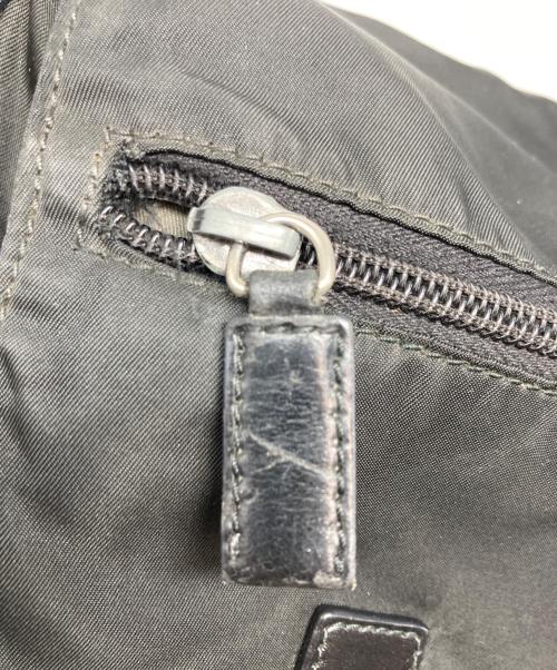 PRADA（プラダ）PRADA (プラダ) メッセンジャーバッグ ブラックの古着・服飾アイテム