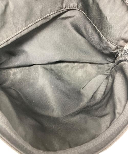PRADA（プラダ）PRADA (プラダ) メッセンジャーバッグ ブラックの古着・服飾アイテム