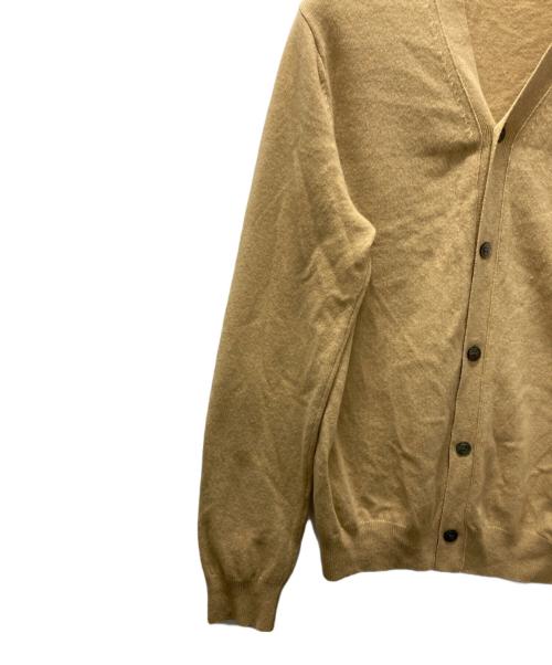 PLAY COMME des GARCONS（プレイコムデギャルソン）PLAY COMME des GARCONS (プレイコムデギャルソン) ハートワッペン ニットカーディガン ベージュ サイズ:Lの古着・服飾アイテム