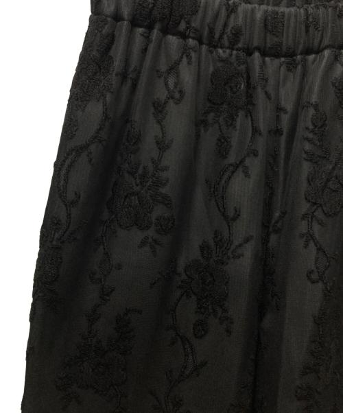 tricot COMME des GARCONS（トリココムデギャルソン）tricot COMME des GARCONS (トリココムデギャルソン) フラワー刺繍イージーパンツ ブラック サイズ:表記無しの古着・服飾アイテム