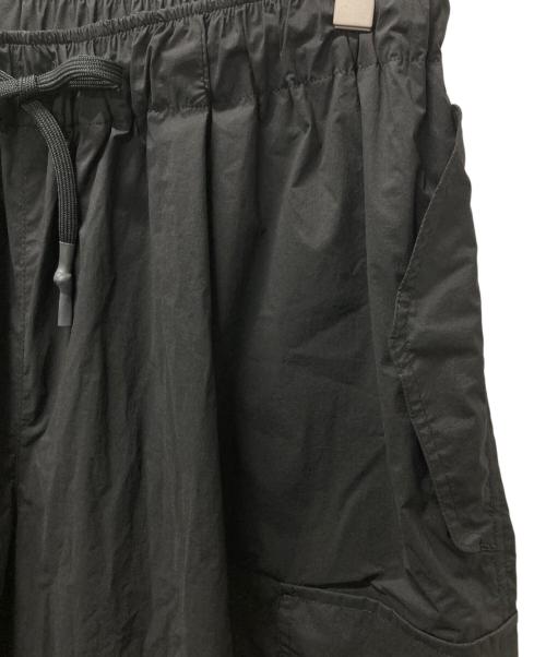Stripes For Creative（ストライプ フォー クリエイティブ）Stripes For Creative (ストライプ フォー クリエイティブ) PARACHUTE CARGO PANTS ブラック サイズ:Lの古着・服飾アイテム