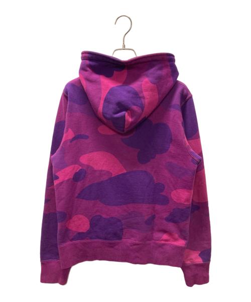 A BATHING APE（アベイシングエイプ）A BATHING APE (アベイシングエイプ) カモ柄ジップパーカー パープル×ピンク サイズ:Ｓの古着・服飾アイテム
