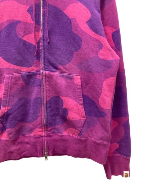 A BATHING APE（アベイシングエイプ）A BATHING APE (アベイシングエイプ) カモ柄ジップパーカー パープル×ピンク サイズ:Ｓの古着・服飾アイテム