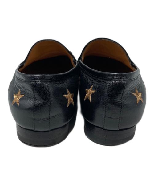 GUCCI（グッチ）GUCCI (グッチ) スター ビー刺繍 ホースビットローファー ブラック サイズ:37 1/2の古着・服飾アイテム