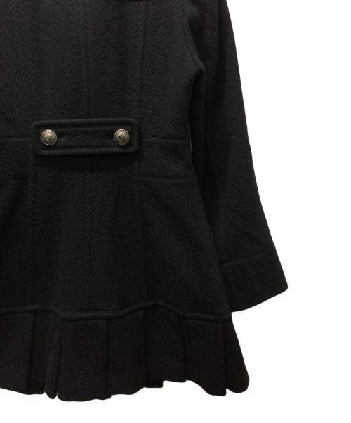 BURBERRY BLUE LABEL（バーバリー ブルー レーベル）BURBERRY BLUE LABEL (バーバリー ブルー レーベル) 裾プリーツマルチボタンAラインコート ブラック サイズ:Mの古着・服飾アイテム