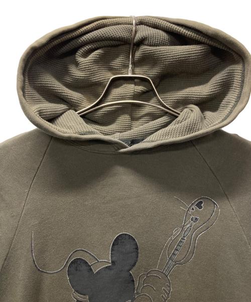 Roen（ロエン）Roen (ロエン) Disney (ディズニー) ミッキープリントプルオーバーパーカー グレー サイズ:46の古着・服飾アイテム