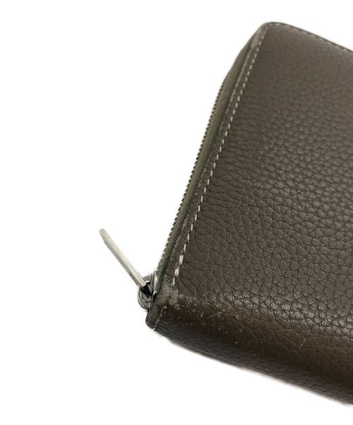 CELINE（セリーヌ）CELINE (セリーヌ) ラウンドジップウォレット グレーの古着・服飾アイテム