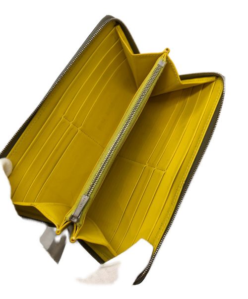 CELINE（セリーヌ）CELINE (セリーヌ) ラウンドジップウォレット グレーの古着・服飾アイテム