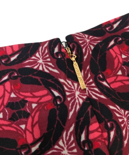 TORY BURCH（トリーバーチ）TORY BURCH (トリーバーチ) 総柄レーヨンワンピース マルチカラー サイズ:Sの古着・服飾アイテム