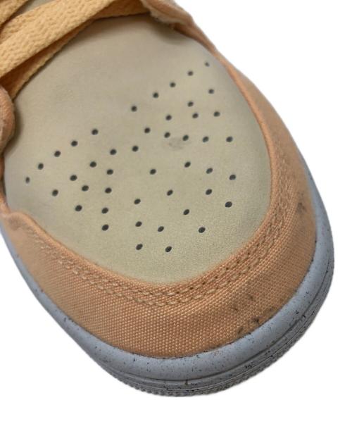 NIKE（ナイキ）NIKE (ナイキ) エアジョーダン1LOW SE/ローカットスニーカー ベージュ サイズ:US8/UK5.5/EUR39/cm25 未使用品の古着・服飾アイテム