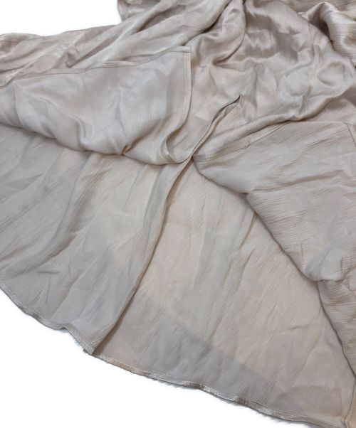 FRAY ID（フレイ アイディー）FRAY ID (フレイ アイディー) フリルスリーブサテンタックワンピース ピンク サイズ:1の古着・服飾アイテム