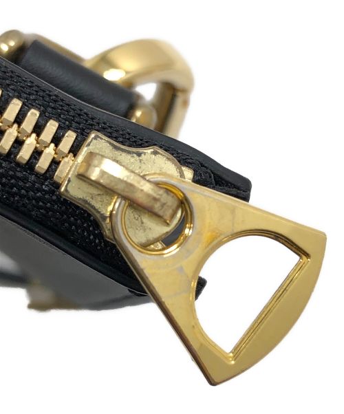 ITTI（イッチ）ITTI (イッチ) CELLIE MINI ZIPPER POUCH / RAPTOの古着・服飾アイテム