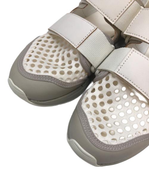 Onitsuka Tiger（オニツカタイガー）Onitsuka Tiger (オニツカタイガー) サンダル アイボリー サイズ:23.5CMの古着・服飾アイテム