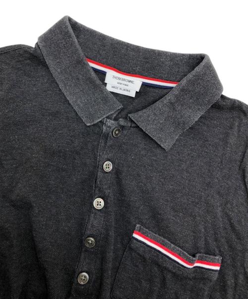 THOM BROWNE. NEW YORK（トムブラウン ニューヨーク）THOM BROWNE. NEW YORK (トムブラウンニューヨーク) ポロシャツ グレー サイズ:表記なしの古着・服飾アイテム