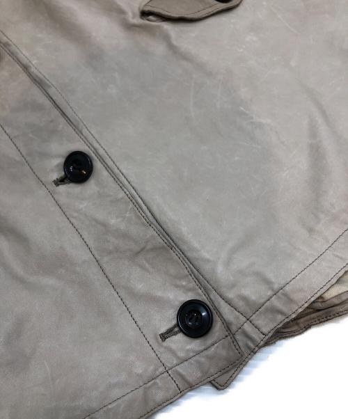 Sissi（シシ）Sissi (シシ) レザーポンチョ ベージュ サイズ:表記なしの古着・服飾アイテム