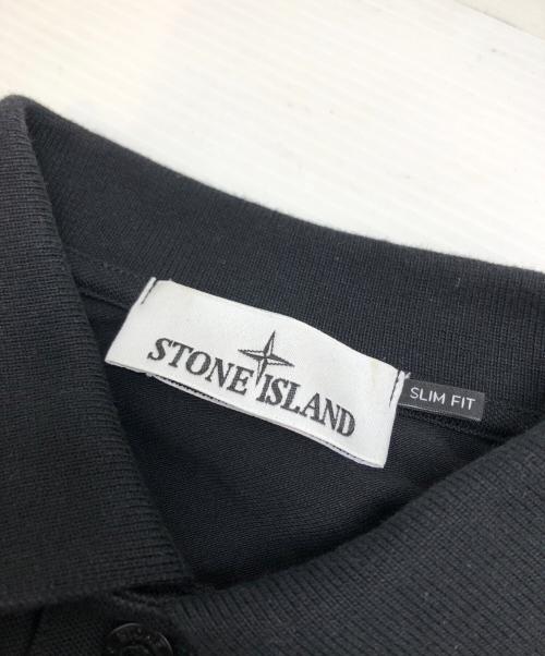 STONE ISLAND（ストーンアイランド）STONE ISLAND (ストーンアイランド) ロゴワッペンポロシャツ ブラック サイズ:Sの古着・服飾アイテム