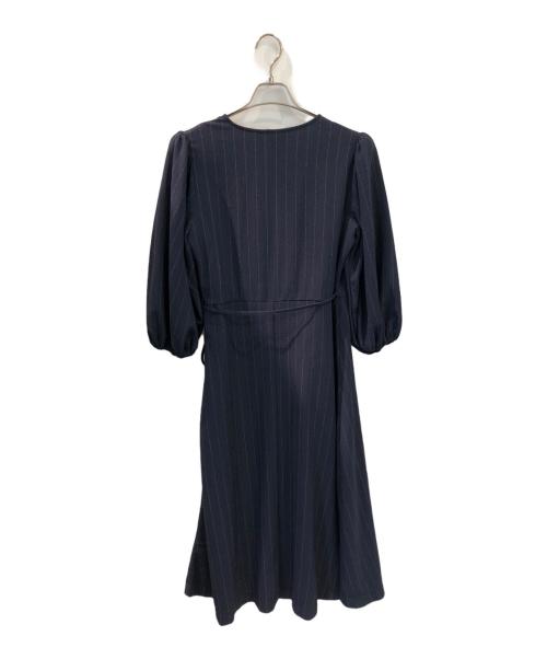 GANNI（ガニー）GANNI (ガニー) ストライプ カシュクールワンピース ネイビー サイズ:36の古着・服飾アイテム