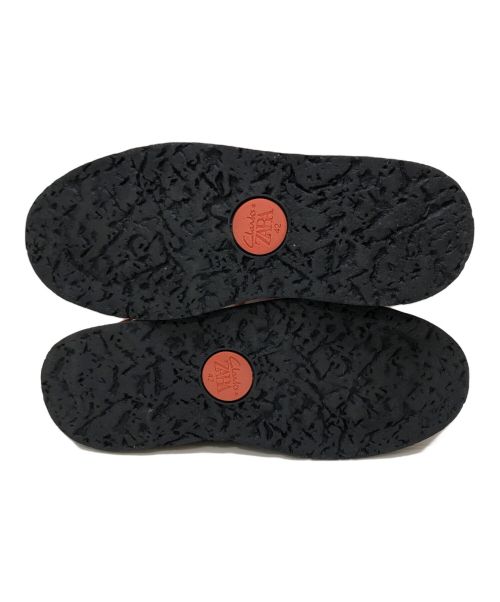ZARA（ザラ）ZARA (ザラ) CLARKS (クラークス) ハラコチャッカーブーツ オレンジ サイズ:27 未使用品の古着・服飾アイテム