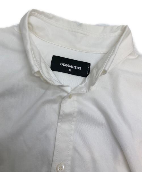 DSQUARED2（ディースクエアード）DSQUARED2 (ディースクエアード) ボタンダウンシャツ/オックスフォードシャツ/長袖シャツ ホワイト サイズ:48の古着・服飾アイテム