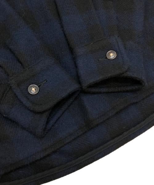 AndFamily（アンドファミリー）AndFamily (アンドファミリー) WOOLRICH (ウールリッチ) レースアップシャツ ネイビー サイズ:Mの古着・服飾アイテム