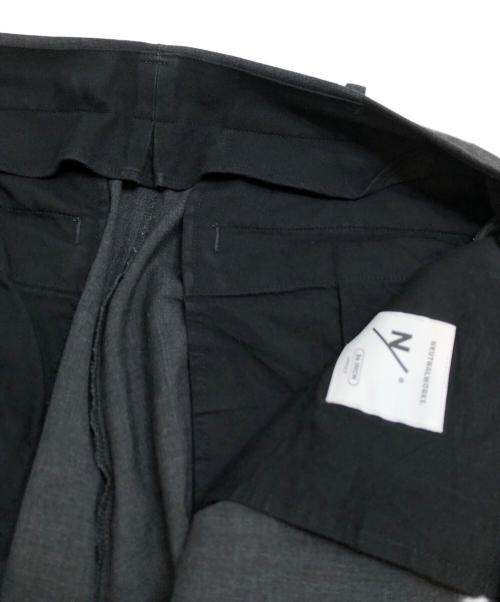 NEUTRALWORKS（ニュートラルワークス）NEUTRALWORKS (ニュートラルワークス) ニュースボーイパンツ グレー サイズ:36インチの古着・服飾アイテム