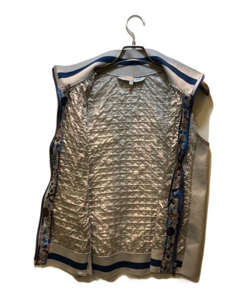 LEONARD SPORT（レオナール スポーツ）LEONARD SPORT (レオナール スポーツ) ナイロンギャザーベスト グレー サイズ:40の古着・服飾アイテム