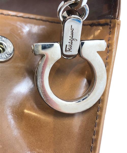 Salvatore Ferragamo（サルヴァトーレ フェラガモ）Salvatore Ferragamo (サルヴァトーレ フェラガモ) ガンチーニショルダーバッグ ブラウン サイズ:表記なしの古着・服飾アイテム