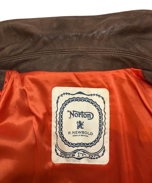 R.NEWBOLD（アールニューボールド）R.NEWBOLD (アールニューボールド) Norton (ノートン) ヴィンテージ加工レザージャケット ブラウン サイズ:Lの古着・服飾アイテム