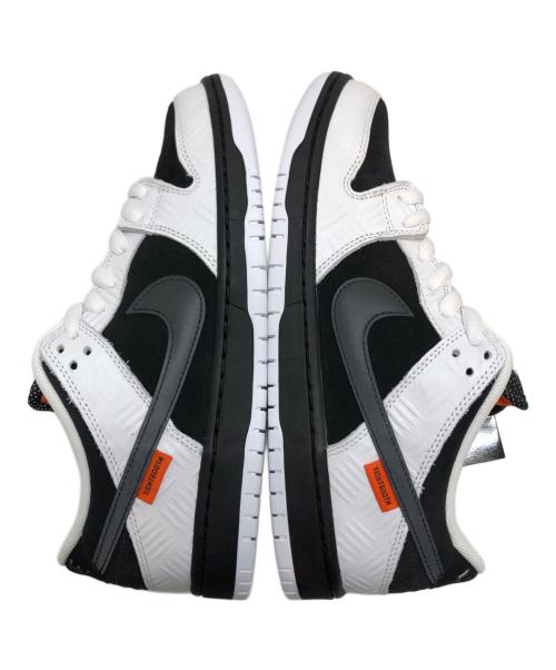 NIKE（ナイキ）NIKE TIGHTBOOTH PRODUCTION Nike SB Dunk Low Pro QS Black and White ブラック サイズ:UK8.5/EUR43/BR41/CN275(2.5) 未使用品の古着・服飾アイテム