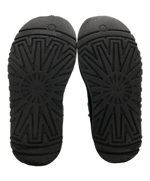 UGG（アグ）UGG (アグ) W CLASSIC MINI DIPPER ブラック サイズ:23の古着・服飾アイテム